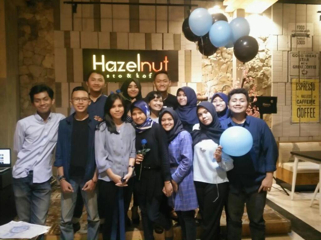 Hazotel Semarang Exterior photo